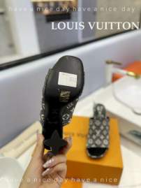 Picture of Louis Vuitton Shoes _SKULVsz34-428cmmnf035113570